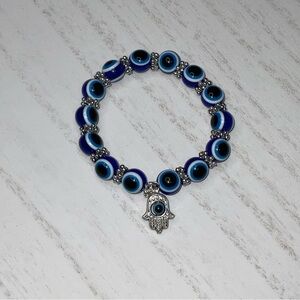 Evil eye bracelet with Hamsa Hand pendant